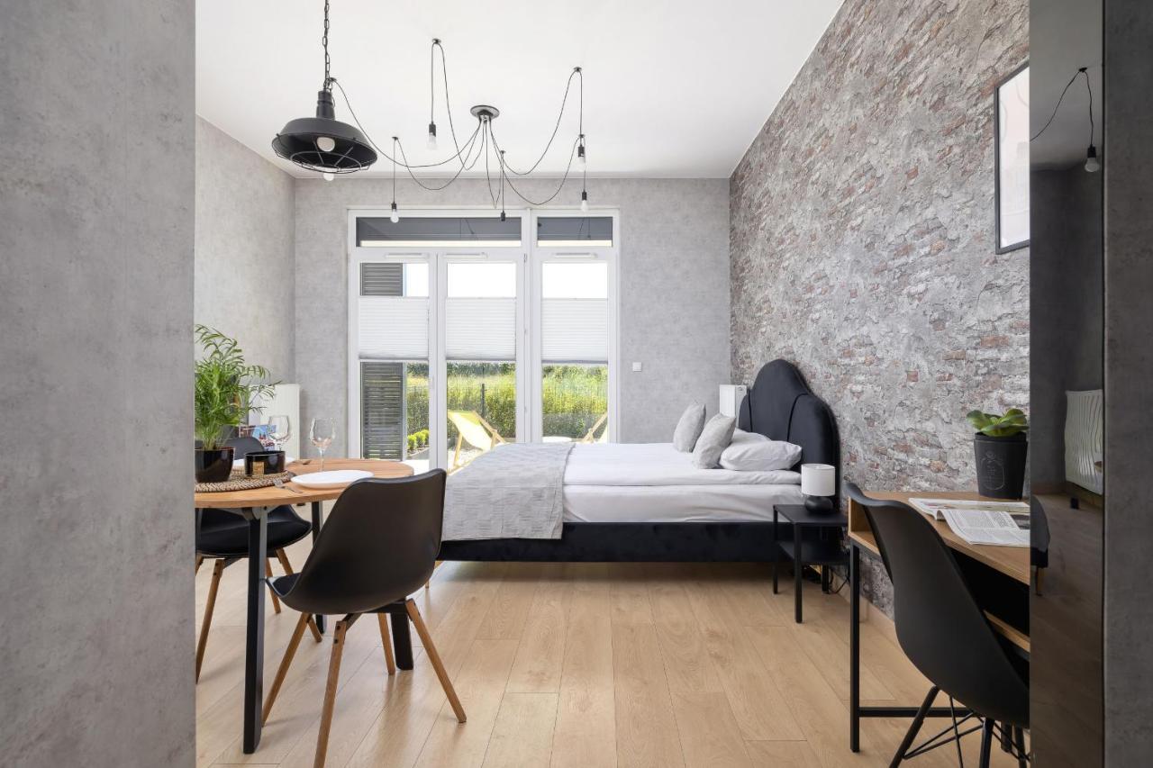 Krakow Studio With Parking & Terrace Near Zalew Bagry By Renters Prestige Экстерьер фото