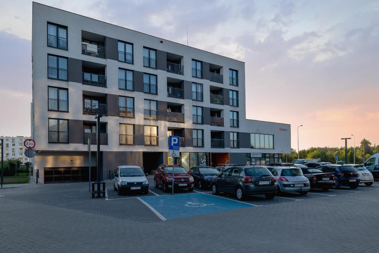 Krakow Studio With Parking & Terrace Near Zalew Bagry By Renters Prestige Экстерьер фото